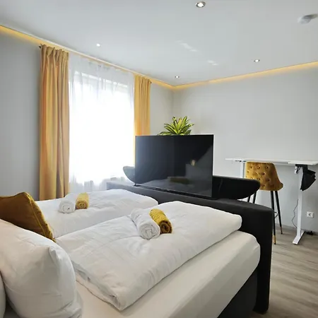 Danessi-familie,business,nahe Koblenz,6 Personen,saniert,direkte Anbindung Industriegebiet,tv Kingsize Boxspringbett * Mülheim-Kärlich