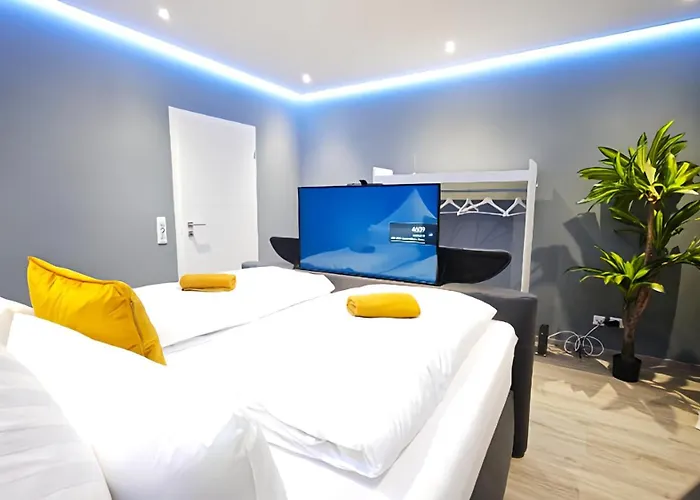 Danessi-familie,business,nahe Koblenz,6 Personen,saniert,direkte Anbindung Industriegebiet,tv Kingsize Boxspringbett Apartmán