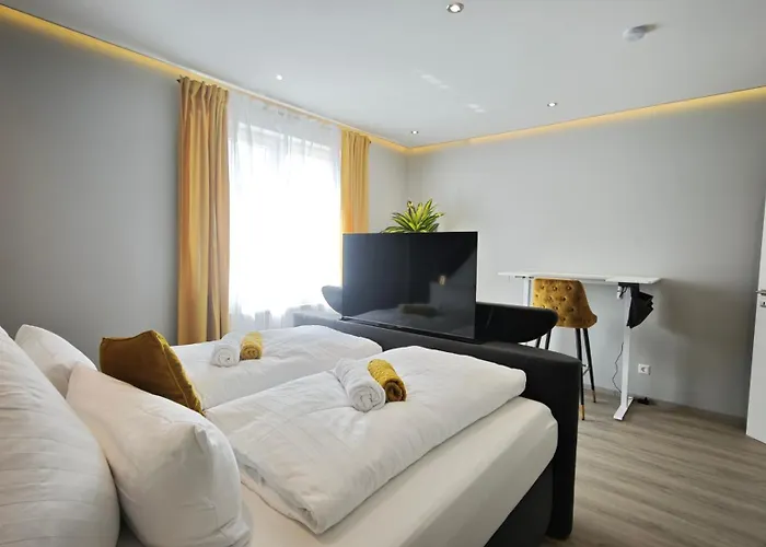 Danessi-familie,business,nahe Koblenz,6 Personen,saniert,direkte Anbindung Industriegebiet,tv Kingsize Boxspringbett * Mülheim-Kärlich